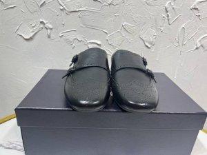 prada Derby2025春秋最新款普拉达一脚蹬复古男士穆勒托鞋，Shuffle双扣孟克鞋，原版一比一开发，大底一比一开模，面牛皮，里布垫脚牛皮，橡胶底，黑