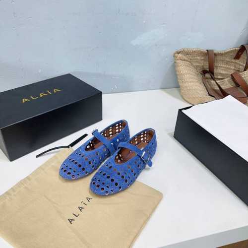 高品质出厂 ！小众潮牌Alaia25春夏镂空雕花圆头平底奶奶鞋乐福鞋单鞋！最新春夏时装秀新款系列平底芭蕾舞鞋！法国高端一线高定品牌！时尚界最后的手艺人 只忠于展