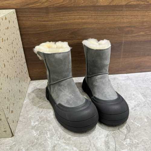 小爆款主推谁说雪地靴就一定是臃肿不堪的呢？这么好看的设计你见过吗？，保暖的同时一样可以时尚啊增高保暖休闲运动百搭的一款！！！ 不爱受束缚的你被冬天困住了吗 在漫