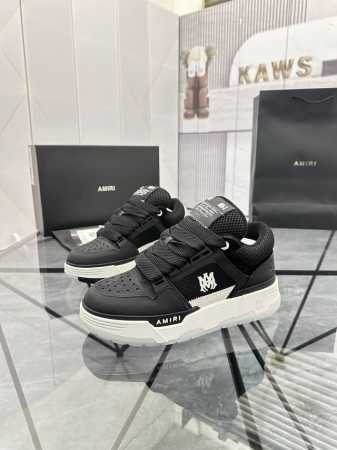 售 价: 广州顶级品质商品商标：AMIRI* 埃米尔*]低帮休闲鞋正码码数: 39-44 可订做45 商品材料：鞋面进口头层牛皮拼接原版材料，透气内里，原版大底 - 点击图像关闭