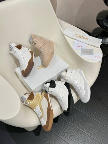 Chloe 克洛伊 蔻依 25春夏新款 德训鞋 面料 进口牛皮 进口环保麂皮 原版开模纱网 大底 Tpu大底 超轻耐磨绒组合 Size #35-41 41订做不