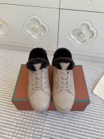 批低帮340 高帮 男款20 Loro Piana Lp新款羊毛运动鞋低帮 高帮休闲板鞋 舒适百搭自带慵懒的高级感明星、时尚博主的私服街拍神器 材质：对版甄选羊