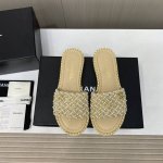 出厂价p 小香“经典珍珠款 2025早春款 ￣￣￣￣￣￣￣￣￣￣￣￣ Chanel 、新品 香奈儿官网同步最新春款、顶版级本Chanel香奈珍儿珠串珠编织蜜拖儿