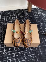 代购级 gianvito Rossi 25Ss 春夏新款 芭蕾舞 单鞋 原版购入1比1打造 套楦工艺使得上脚非常舒适柔软 小红书 Ins 各大博主推荐 面料 进