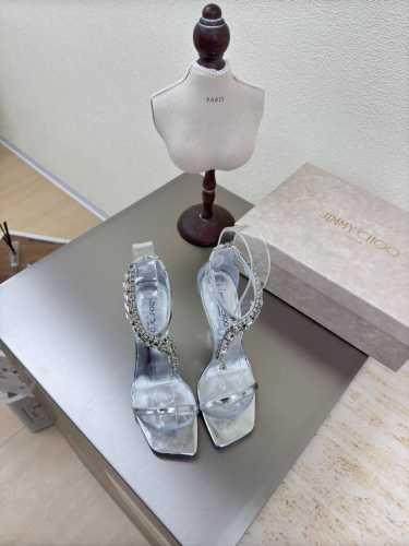 奢华钻链凉鞋 25 配饰 系列 Jimmychoo 银色金属漆 Collins Store Jimmy Choo 亮片 系列经典之作 最近好多宝宝来到Colli