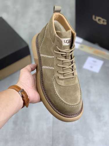 工厂价 真羊毛 UGG 爆款男鞋官方网同步正品品质不是一般市场仿货可比拟的鞋面为进口意大利磨砂牛皮，内里：垫脚级真羊毛只有A级才能显效果 手感柔滑细腻鞋型大气，