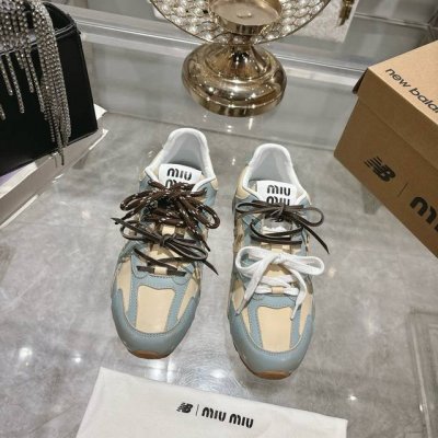出厂单鞋 顶级版本 新色升级 缪缪Miumiu X New Balance新百伦 Nb530 半拖鞋 休闲 运动鞋 阿甘鞋 德训鞋 原版购入开发 做货 Miu