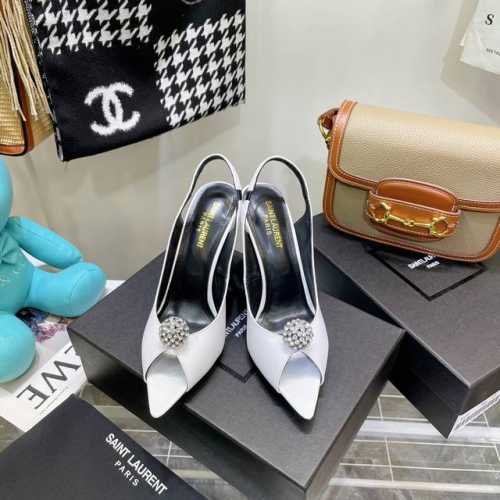 SAIN* LAURENT 顶级版圣罗兰YSL 烤漆跟高跟凉鞋经典logo字母设计，上脚超美，原版1:1开模，官网同步 面料：原版头层牛皮鞋面搭配钻球 内里：进