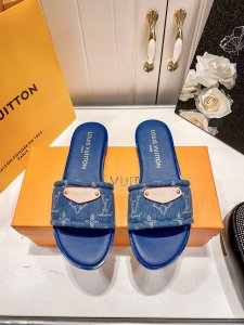 橙子出厂价p louis Vuitton 路易威登 春夏新款 Lv牛仔布平底拖鞋 休闲凉拖 码数 35-42