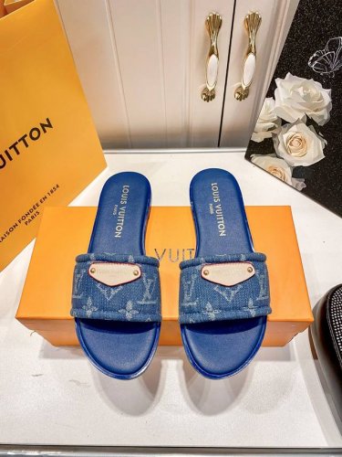 橙子出厂价p louis Vuitton 路易威登 春夏新款 Lv牛仔布平底拖鞋 休闲凉拖 码数 35-42