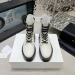 出厂 顶级版本 Celine 赛琳24秋冬新品厚底踢不烂马丁靴 上脚超级帅气超级酷 eW Go材质:鞋面定制进口小牛皮，内里垫脚均为羊皮 Size:35-41