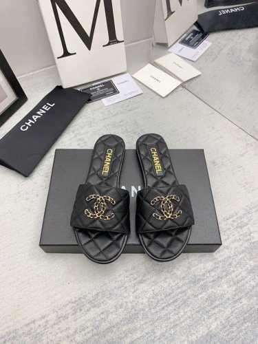 p直销 女鞋 女装 女鞋工厂P 高版本 Chanel 香奈儿 Aw 超火的重工艺五金扣机车系列 正品级顶级货版本~跟任何版本的国内市场现货都不是一个档次的，绝对