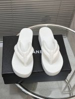 出厂 Chane*25S小香奈儿新款夹趾拖鞋 材质：原版毛巾面 大底：原版鞋底 高：5Cm 码数:35-39 40定制