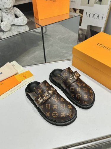 冲量价: 2630春夏新款 Louis Vuitton 超级百搭瘦腿神器经典再创，活力十足上脚更舒服大气， 面料：头层进口牛皮+原版五金配件， 内里：高档羊皮