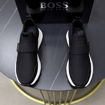 出厂价pp 品牌 Boss 标准码 38-44 45订做 等级 官网同款 材料 原版针织面料 舒适透气内里 轻便耐磨运动大底 款式类别 男士时尚休闲鞋 跑步 运