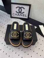 Chanel春夏新款拖鞋 小红书力推爆款拖鞋 百搭舒适时尚 耀眼夺目的双C更显大气 进口羊皮鞋面 羊皮内里垫脚 原版开模橡胶大底 Size: 35-40 41