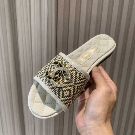 chane* 小香25p春夏新品 双C平底拖鞋 鞋面采用原版定制材质 内里垫脚均为丝绸羊皮 意大利进口牛皮大底 size 35-39 40 41定制 - 点击图像关闭