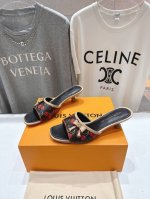 高版本出厂 Louis Vuitton Ss25 New Arrival Lv驴牌春夏新品系列蝴蝶结高跟拖鞋 简约精致 高级感满满 尽显优雅气质 上脚超好看 拉