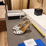 工厂P价 女装女鞋 运动原单 Aquazzura2025 新款水钻，悉尼门店全球首发 系列长期做货 ！ 标志性的钻扣 钻石全部采用施华洛世奇水钻，个夏天悄悄的来