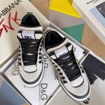 新品Dolce&Gabbanadg高端男士运动休闲鞋 顶级专柜原单货 原版进口牛皮 多种材质拼接设计进口牛皮内里 牛皮垫脚原版Tpr弹力大底 size 39-4