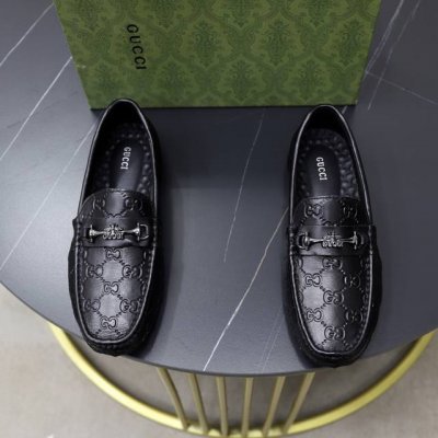 出厂价pp 品牌 古奇Gucci 标准码 男码38-44 45可以定做 等级 官网同款 材料 原厂皮料拼接手工缝线 舒适耐磨大底 款式类别 男士时尚休闲套脚鞋