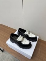2025 早春新款流苏五金扣乐福鞋 一眼就想要的乐福鞋#简单大方‘低调奢华！配上醒目的Chanristian Dior标志扣#非常高级穿着舒适好看而且好搭配#春