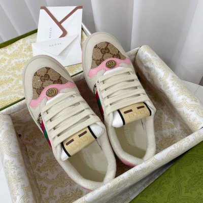 gucci~~Gg擦色做旧情侣款小脏鞋 休闲鞋 zp开发纯原版本 原版开模樱桃水晶挂饰 金属双G水晶圆柱形标 Gucci原版纹织带 鞋面擦色牛皮拼接经典双G布面
