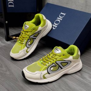 情侣款 商品商标：Dio’R 迪奥 休闲鞋 正码码数 35-44 商品材料：精选 头层牛皮鞋面，进口羊皮内里。原版大底