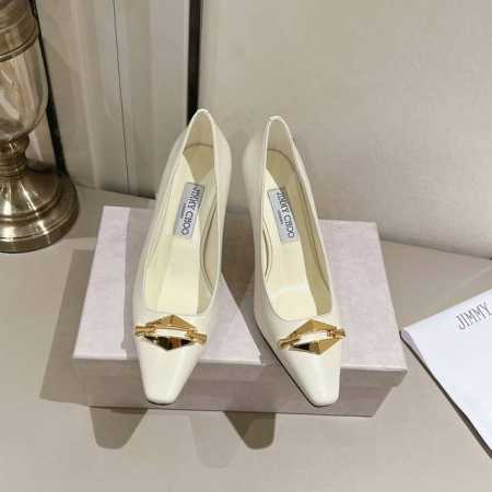Jimmychoo2024SS.早秋链饰弧形高跟鞋.独家原版开模饰扣。双金字塔连锁饰扣，职业走秀的首选！性感猫跟弧形设计，全天上脚不累，绵阳皮内里贴肤柔软！ 鞋 - 点击图像关闭