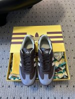 顶级版本 阿迪达斯和古驰联名了 Adidas X Gucci 全新联名系列 想入吗 Adidasxgucci 全新联名系列由两个品牌经典标志共同启发的条纹设计贯