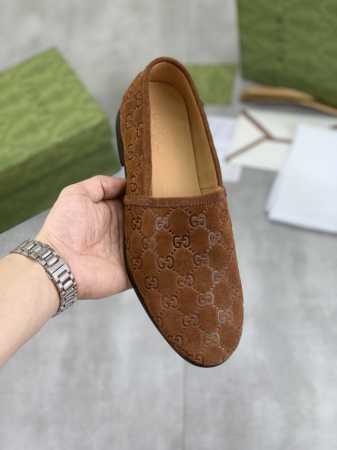 工厂价 实价 水染牛里 古驰懒人套脚皮鞋爆款精选 古奇gucci 官网最新款古奇懒人皮鞋，爆款版型简洁大气，潮男专属.独有的官网最新品牌原版双g压花素元素古奇原 - 点击图像关闭