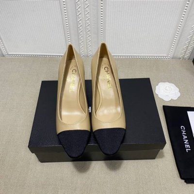 Chanel 春夏季经典拼色 时尚走秀款 拼接色混搭，内侧空包头风格，6.5Cm粗跟小Logo点缀，演绎时尚！怎么搭怎么好看系列！ 真皮底190