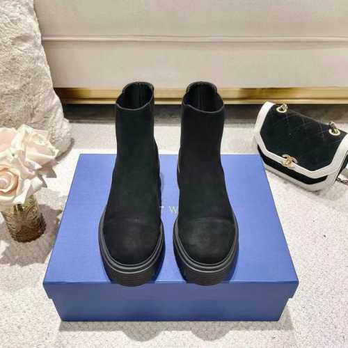 STUART WEITZMAN简称SW 2024秋冬新品，切尔西女靴 气质女神款 独家上新！ 最耐看的靴子就是非它莫属了！随意搭配且可完美， 原版楦型， 配以珍