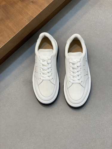 Ferragamo 菲拉格慕 -高端品质 原单 -鞋面：纳帕小牛皮、品牌帆布布匹、鞋身车缝品牌logo -内里：品牌帆布，垫脚；水染牛皮 -大底：Tpr 橡胶发