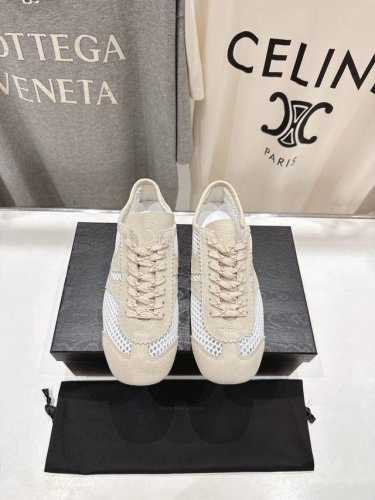 高版本出厂 网面 Dries Van Noten 情侣款#Dvn德训鞋阿甘鞋复古休闲鞋，最近的爆款 很多明星私服穿搭 简约的设计既复古又简约 皮料选用进口牛皮