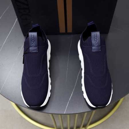 出厂价Pp： Zegna 杰尼亚 -高端品质 原单 飞织鞋系列 -鞋面：品牌高端羊绒飞织面、注塑品牌鸡眼 -内里：原版透气网布 -大底：原版Tpu发泡 成型大底 - 点击图像关闭