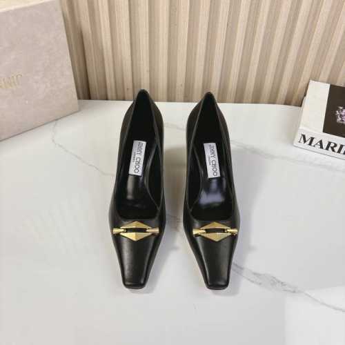 高版本Jimmy Choo 4 春夏新品爆款 乐福单鞋 高跟 系列单品 -超级A的一款啊！美得让人窒息！镂空设计给人以一种很神秘的感觉，奢华又不失低调 不管是衣