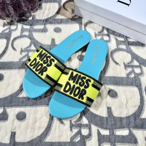 迪奥 Miss Dior系列平底拖鞋 字母刺绣拖 拼色一字拖 码数 35-42