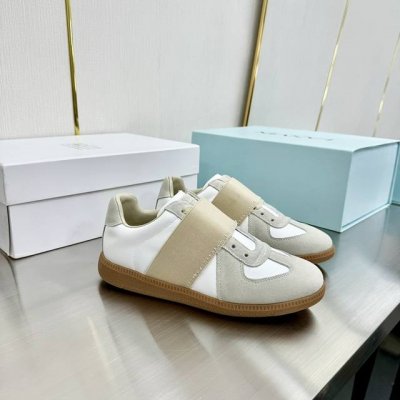 女 ，男 夏上新 松糕厚底款 上脚瞬间增高8Cm,微商Tb店家火爆推出 马吉拉德训鞋 Mm6经典德军新款鞋，最早把德训鞋带入时尚鞋履的品牌Maison Marg