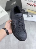 工厂P价P 实价 最新爆款 顶级原单品质 官网同步 Dolce&Gabbana 杜嘉班纳 ～高品质. 效果 低帮休闲Dg男鞋、众多明星至爱，采用高端进口头层小牛