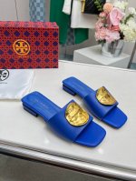 2024汤丽柏琦新款火爆推出面:牛皮 内里:绵羊皮 垫脚:山羊皮平跟出厂价:像胶底 皮底+30码数:35-43