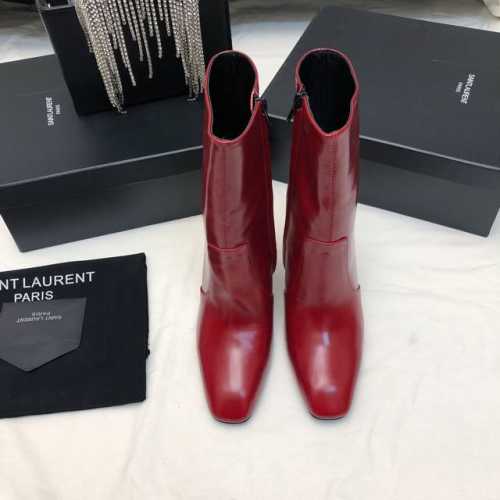 Saint Laurent 圣罗兰 秋冬爆款短靴，最新款侧拉链简约时尚短靴 简单大气 上脚显瘦100% 面料：进口牛油皮 内里：水晶羊皮里 大底：A级意大利真皮