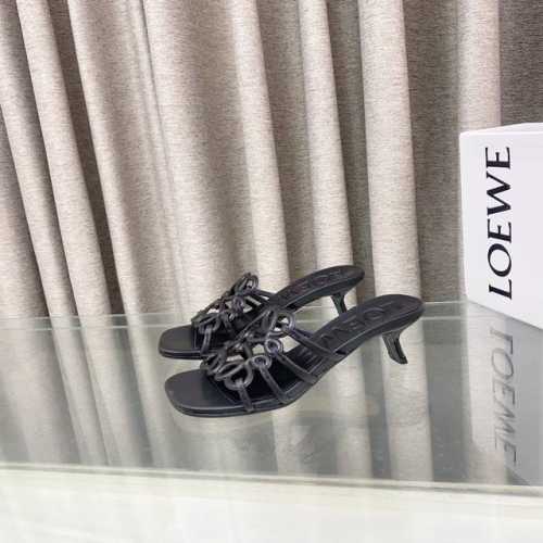 2025 最新罗意威Loewe Ss夏季限定镂空拖鞋 上脚真的太美了 强烈推荐 超级懒人拖 明星博主同款 面料 进口羊皮 里料:进口羊皮 大底:真皮注塑透染底