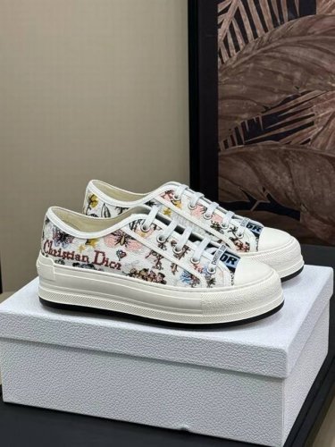 低帮系列出厂340 顶级版本 Dior迪奥Walk'n系列 老花 刺绣 厚底帆布鞋 休闲运动鞋致敬Dior对爱与浪漫的憧憬 原版购入开发 做货 这款 Walk'