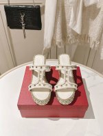 出厂价pp： 市场最高版本 独家新款！最新款Valentino 女士凉鞋 华伦天奴铆钉坡跟凉鞋- 金属效果工艺处理铆钉装饰- 尼龙绳包裹坡跟-10Cm防水台-3