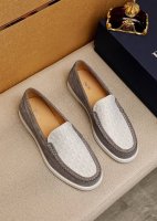 商品商标：Dior 迪奥 休闲皮鞋 正码码数: 38-44 45.46.47订做 商品材料：精选 意大利进口头层小牛皮鞋面，进口水染牛皮内里。强烈立体视觉效果，