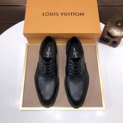 工厂P批 Louis Vuitton 原单 新款Lv路易威登 * 顶级版本 Lv经典皮鞋！选用进口原版单牛皮 原版真皮边条拼接耐磨橡胶大底！高品质精品！码数38