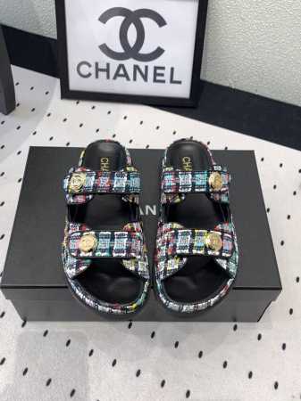 Chanel新款沙滩鞋 高版本出货 上脚舒适超显腿型 夏季出行旅游必备单品 高密度编织鞋面 羊皮垫脚 原版开模大底 Size: 35-39 40 41订做 - 点击图像关闭