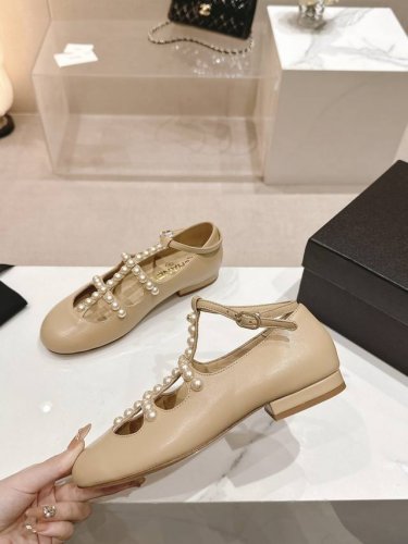 35-40 Chan*L 2024 A上新啦 Chanel 香奈儿最新珍珠装饰 玛丽珍单鞋 当季最好搭配随性系列 小仙女♀必备款 全系列出货中