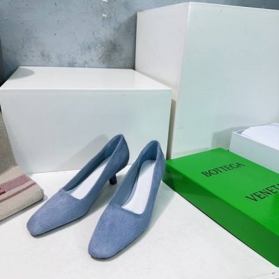 高品质出厂 ！顶级品质BV BOTTEGA VENETA葆蝶家25春夏爆款猫跟马毛豹纹单鞋跟鞋！对标对版 五金原版一致 请对比官图 原版马毛材质 对版 一致原版